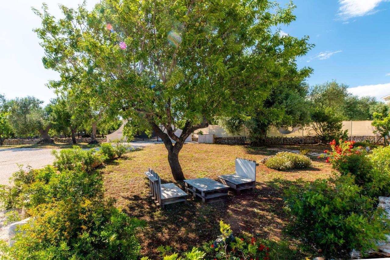 Villa Vittoria Чистернино Екстериор снимка
